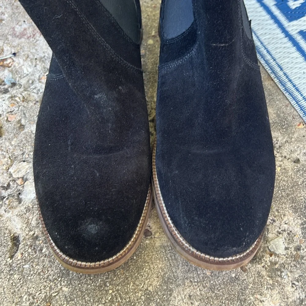 Crevo Denham Suede Chelsea Boots